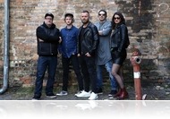 Amikor a Romantikus Erőszak a MAHASZ lista élén nyit - Zenei érdekességek itthonról