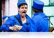 A Tartalék tartalékos - Színház az egész világ és csalfa benne minden férfi és nő! A Karneválszínház előadása