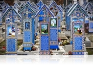A világ érdekes helyei: Vidám temető Szaploncán