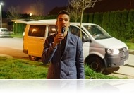 Tóth Dániel hangja csalta az erkélyre Szombathely lakóit