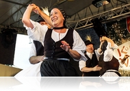 Velünk élő hagyomány - A Senior Néptáncegyüttes és vendégeinek műsora a Körmendi Napokon