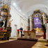Hintó vitte a Szent Korona és a Szent Jobb hiteles másolatát a Szent Márton templomba Hintó vitte a Szent Korona és a Szent Jobb hiteles másolatát a Szent Márton templomba