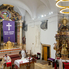 Hintó vitte a Szent Korona és a Szent Jobb hiteles másolatát a Szent Márton templomba Hintó vitte a Szent Korona és a Szent Jobb hiteles másolatát a Szent Márton templomba
