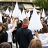 Fehér esernyők félórája - Quadrille Európai Táncfesztivál 2019 a Fő téren