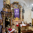 Hintó vitte a Szent Korona és a Szent Jobb hiteles másolatát a Szent Márton templomba Hintó vitte a Szent Korona és a Szent Jobb hiteles másolatát a Szent Márton templomba