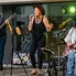 A Tom Kondor's Moonshine bluesra hangolta közönségét a Zsinagóga udvaron A Tom Kondor's Moonshine bluesra hangolta közönségét a Zsinagóga udvaron