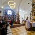 Hintó vitte a Szent Korona és a Szent Jobb hiteles másolatát a Szent Márton templomba Hintó vitte a Szent Korona és a Szent Jobb hiteles másolatát a Szent Márton templomba