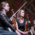Fantasztikus koncerttel indult a karnevál - A Savaria Szimfonikus Zenekar és Radics Gigi koncertje a Forum Színpadon