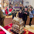 Hintó vitte a Szent Korona és a Szent Jobb hiteles másolatát a Szent Márton templomba Hintó vitte a Szent Korona és a Szent Jobb hiteles másolatát a Szent Márton templomba