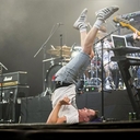 James Smith, a brit Hadouken! együttes koncertjén Sziget fesztivál A38 színpadán 2013. augusztus 10-én. MTI Fotó: Mohai Balázs 