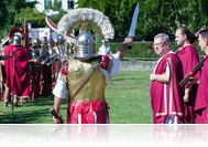 A téma a parkban hever! - Gladiátorok és tűzzsonglőrök testközelből