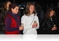 Neumannosok adtak műsort az aradi vértanúk tiszteletére - Batthyány téri koszorúzás (fotóriport)