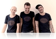 Mindenkori igazságok, textilbe szőve – Gloomy Sunday Hungary 