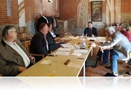 Tiltakoznak a jogszerűtlen kettős vezetés ellen - A Szabadtéri Színházak Szövetségének nyilatkozata