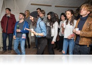 Szeder-szüret színész-rakenrollal - Zseniális szövegekkel szeánszolt az AZK-ban a Szeder duó és a Bánfalvi Eszter Kvartett