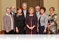 Paragváris tanárnő is a díjazottak között - Idén is nyolc tanár kapta meg a Rátz Tanár Úr Életműdíjat