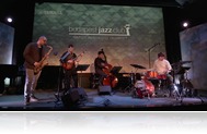 Így szól egy világhírű grunge banda dala dzsesszesítve - Live session videósorozat a Varga Bendegúz Quartettől