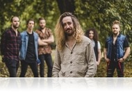 Itt az új Fatal Error klip, a Művirágok karneválja