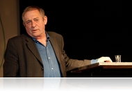 A fejétől bűzlik a hal… - Az új évadról tartott sajtótájékoztatót a Weöres Sándor Színház