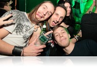 Red Rockets és Vadvágány ézváró buli a Végállomásban