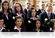 Büki ballagók - Ballagás a Felsőbüki Nagy Pál Vendéglátóipari Szakiskolában