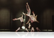 Thália elégedetten csettint - Megérkeztek a Művészetek Völgye színházi programjai