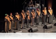 Beyoncé slágereket énekelt a Harlem Gospel Choir