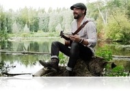 Egy ötakkordos mantra - Váray László debütáló klipje egy „hol nem volt” helyszínen