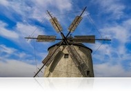 Kirándulástippek: a múltőrző tési szélmalmok