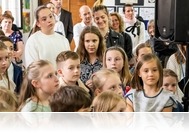 Plafonig érő csodák - képzőművészet tanszakos diákok évzáró tárlata Sárváron