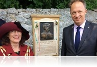 Emléktáblát avattak Arany Jánosnak A walesi bárdokból ismert Montgomeryben