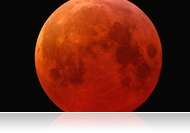 Teljes holdfogyatkozás lesz június 15-én