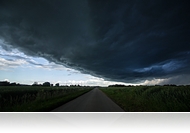 Ilyen viherfelhők érkeztek tegnap Bük fölé