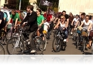 A bringát választották - rekordszámú kerekes tekert a 4. Critical Mass felvonuláson