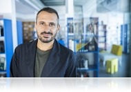 „Imádok színésznőkkel dolgozni” – interjú Safy Nebbouval