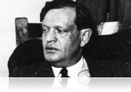 Karinthy Frigyesről fellelhető összes fotót közreadja a PIM új kötetében