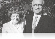 György-napi gyertyagyújtás Gonda György emlékére a Jáki úti temetőben (ápr. 24.)