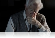 Meghalt a kémregényeket író ex-titkosügynök