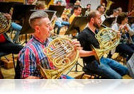 Pénteki hangversenyére próbált a Savaria Szimfonikus Zenekar