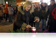 Büki Advent 2015 - fellobbant a második láng az adventi koszorún