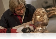 Magyarországon állítják fel az első, életnagyságú Steve Jobs szobrot