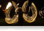 Tüzes játék, avagy a tűz mestereinek előadása a Történelmi Témaparkban