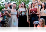 A Magyar Banda és a Sárik Péter Trió & Koszika lüktető muzsikája varázsolta Vasvárra a Kárpát-medence népzenei hagyományait a SzentKult Feszten