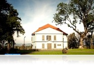 A vad gróf és a költő - Ilyen a Petőfire is emlékező Teleki-kastély Koltón