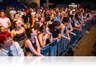 'Aki madarat szeret, ne kalitka legyen' - Elefánt koncert a büki Atriumban