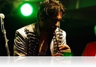 Csángó Boogie-t mindenkinek! - A Kerekes Band betyárkodott a moziban