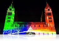 Fénnyel festik a Pécs belvárosát a 4. Zsolnay Fényfesztiválon