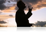 A főszerkesztő elérzékenyül - 4 éves a Vaskarika