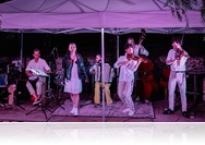 Veretes csürdöng és angyalhang a Z-Generációtól