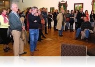 A lány, aki szeret a háttérben maradni - Torjay Valter kiállítása a Médium Galériában